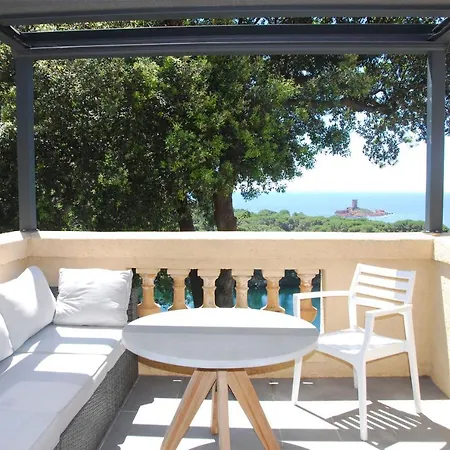 Villa Alfonsa Saint-Raphael (Var)